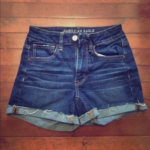 AE high rise denim jean shorts with stretch!
